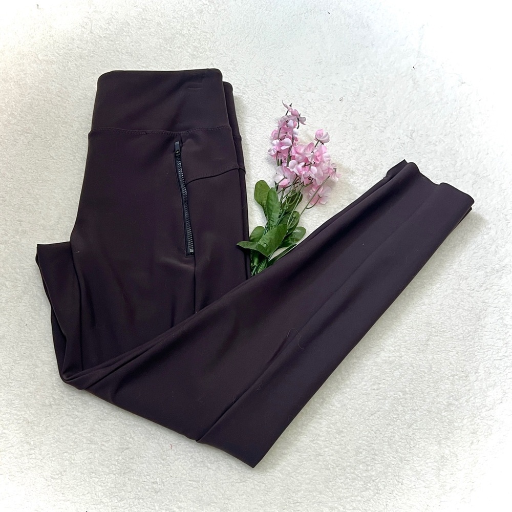 Athleta Stellar Tight High Rise Scuba Legging Pants - Small (28")